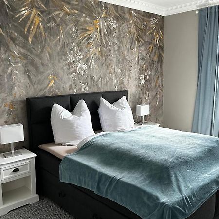 Апартаменты Traumhafter Altbaucharme In Zentraler Lage Киль Экстерьер фото