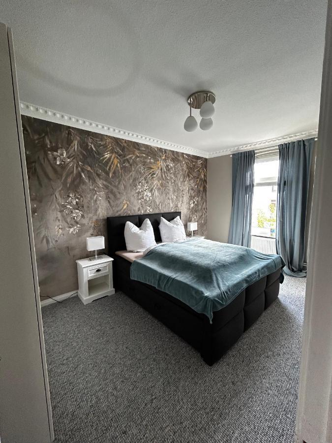 Апартаменты Traumhafter Altbaucharme In Zentraler Lage Киль Экстерьер фото