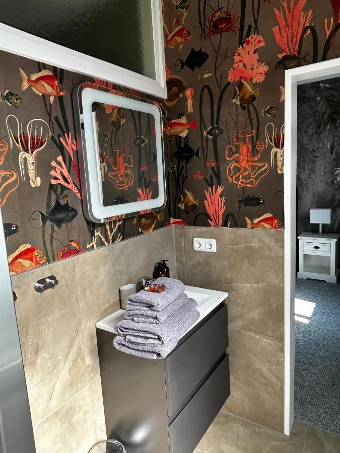 Апартаменты Traumhafter Altbaucharme In Zentraler Lage Киль Экстерьер фото